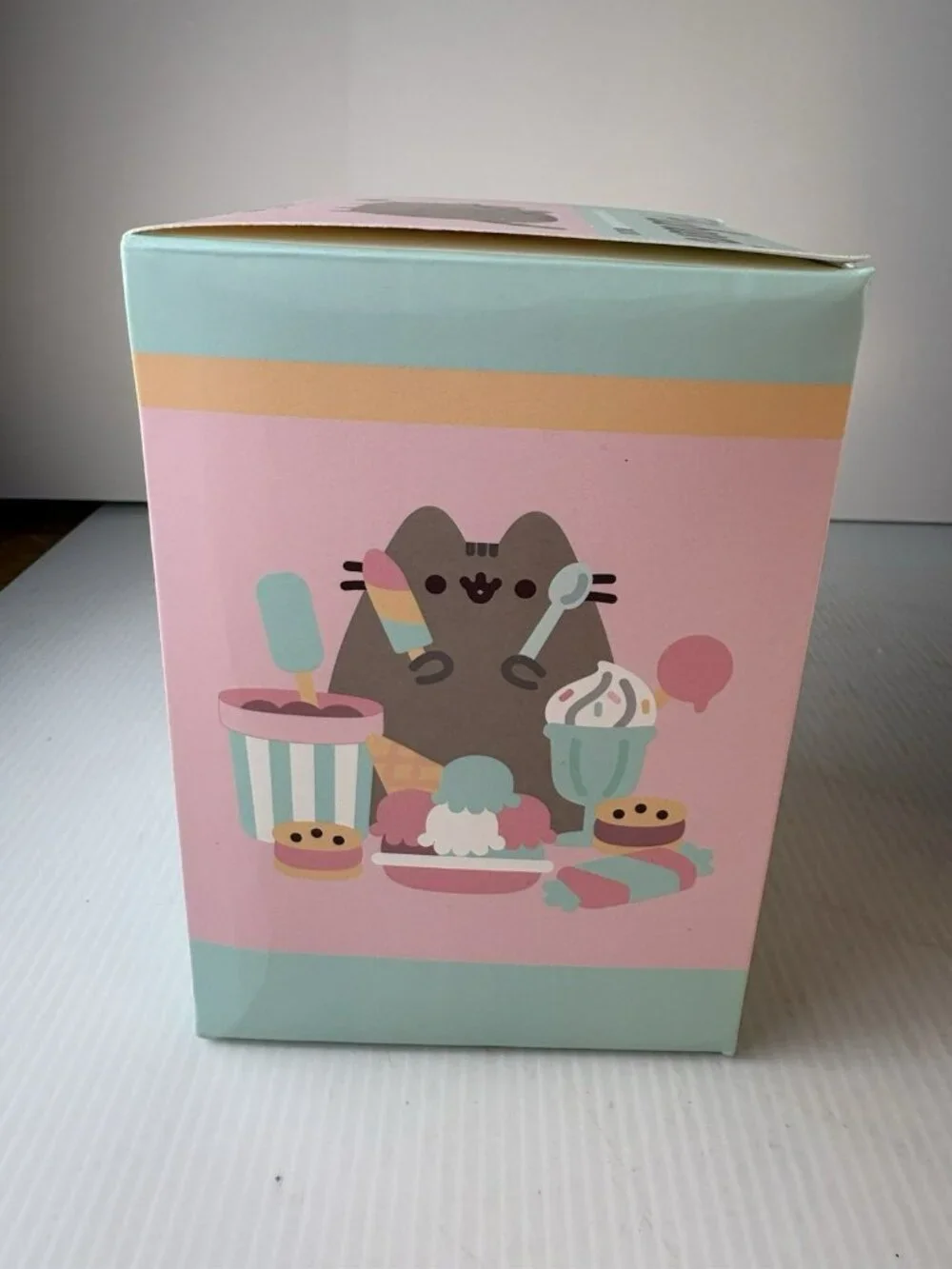 Pusheen exclusive collectible